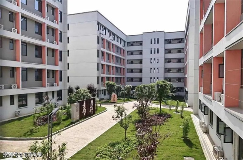 金秋方舟中学复读部师资力量如何